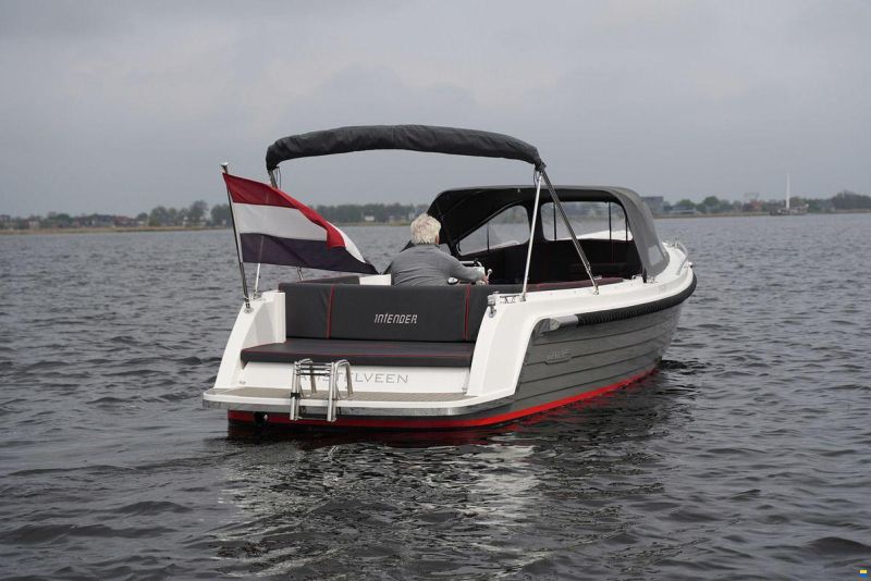 Intender 820