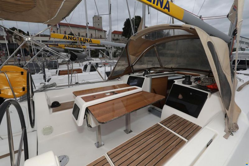 Dufour 350 GL