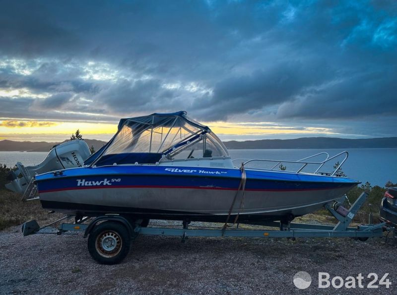Silver Arrows Marine Hawk 540