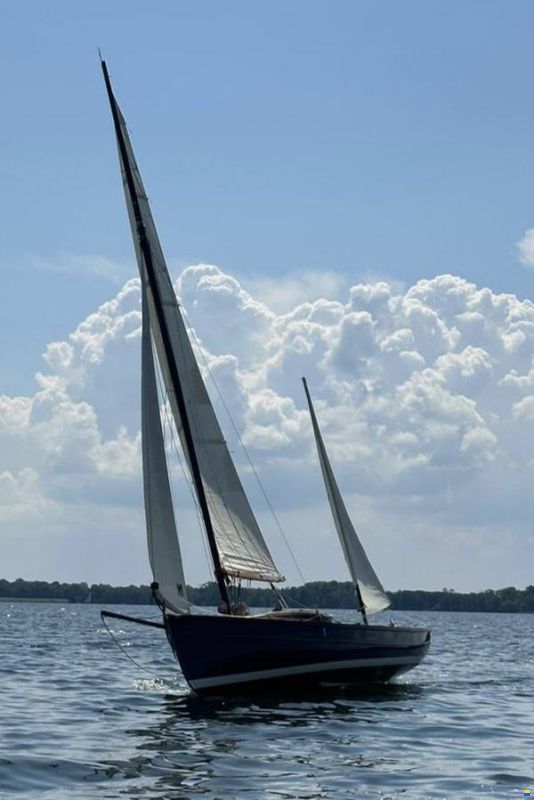 Swallow Yachts BayRaider 20