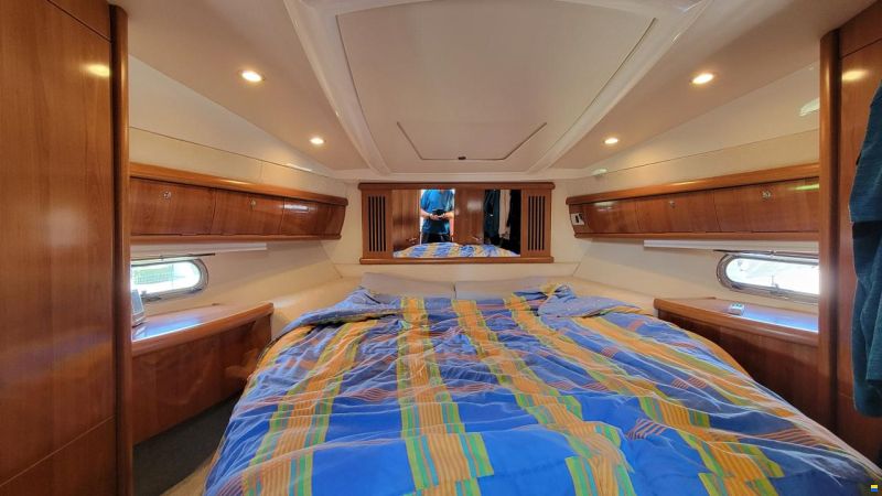 Sealine C39