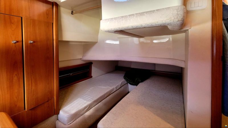 Sealine C39