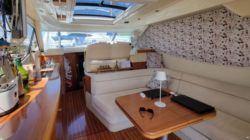 Sealine C39