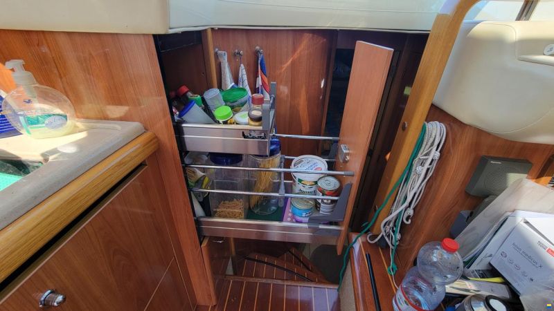 Sealine C39