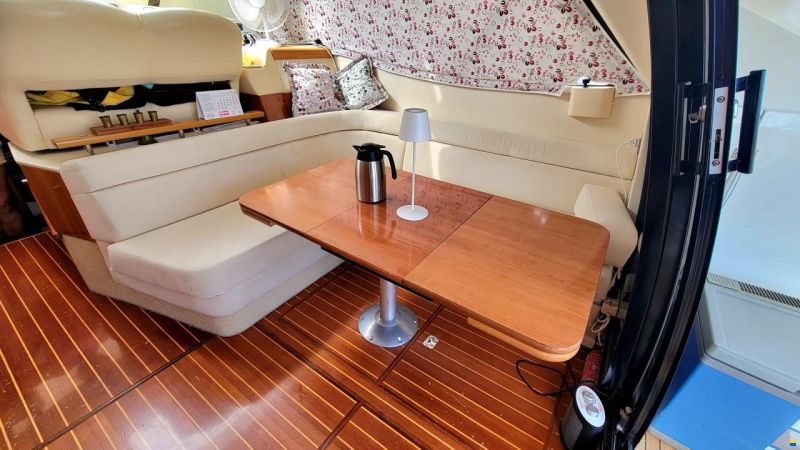 Sealine C39