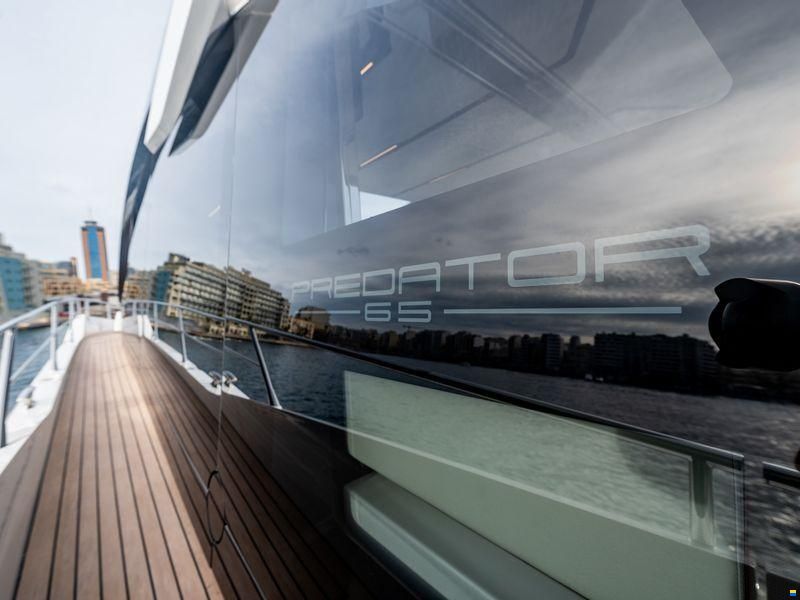Sunseeker Predator 65