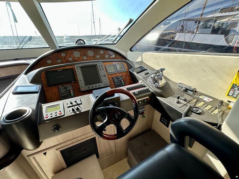 Sunseeker Manhattan 64