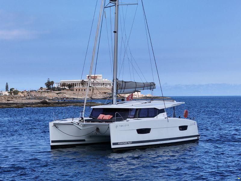 Fountaine Pajot Lucia 40
