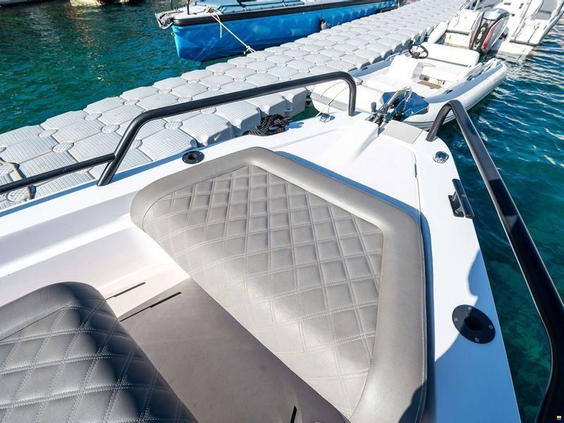 Axopar 37 Sun Top