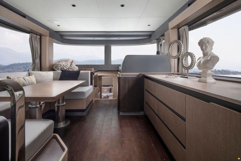 SIRENA 48 COUPE HYBRID