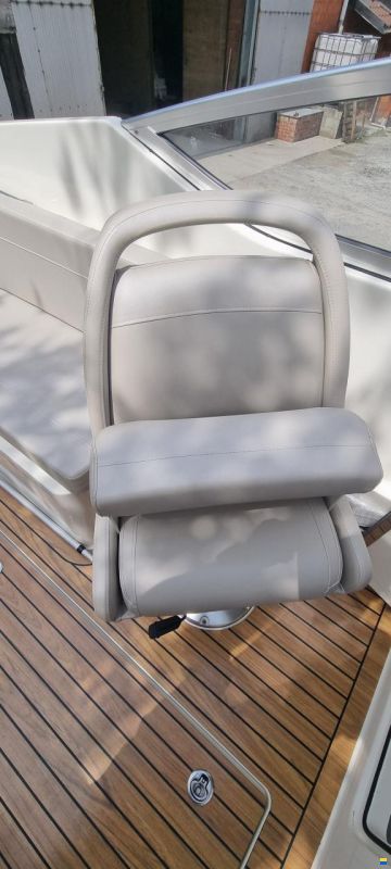 Quicksilver Activ 645 Cruiser