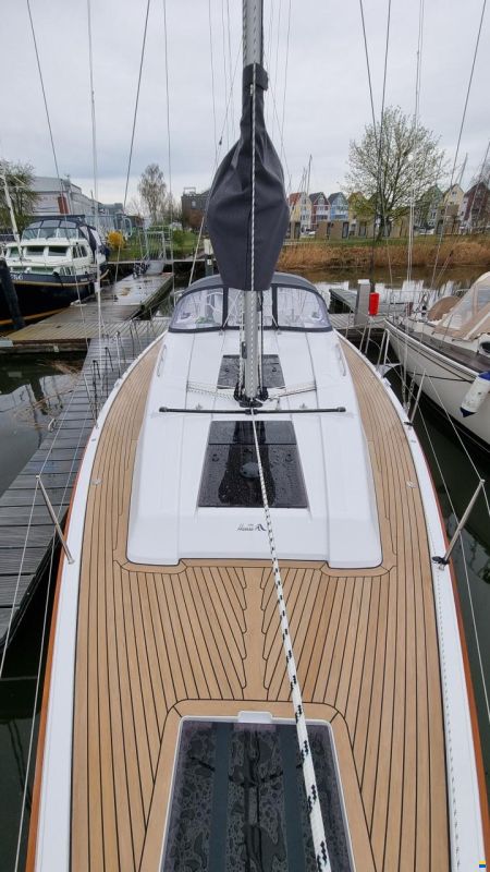 Hanse 388