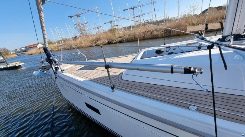 Hanse 388