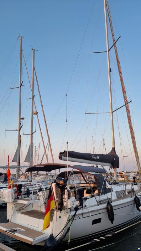 Hanse 388