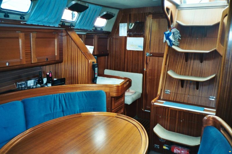 Bavaria 370 Lagoon