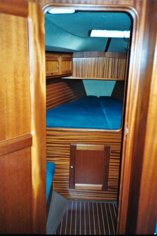 Bavaria 370 Lagoon