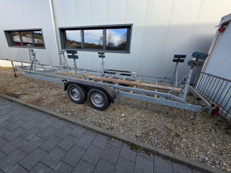 BSR Bootstrailer 2 - Achsig