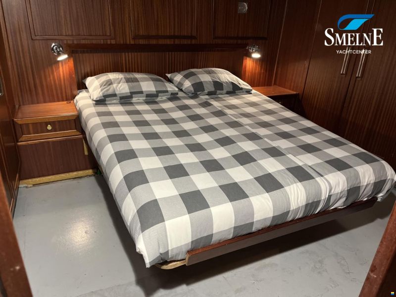 Condor Comtess 44