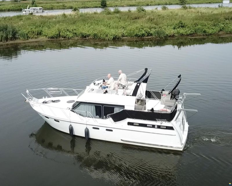 aqualux motor yacht