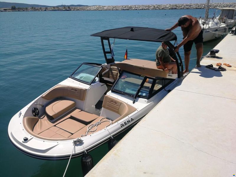 Sea Ray SPX 190 OB