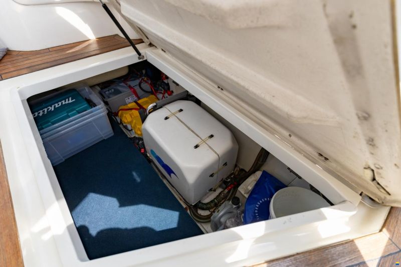 Sealine F37 Flybridge