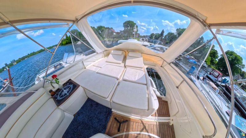 Sealine F37 Flybridge