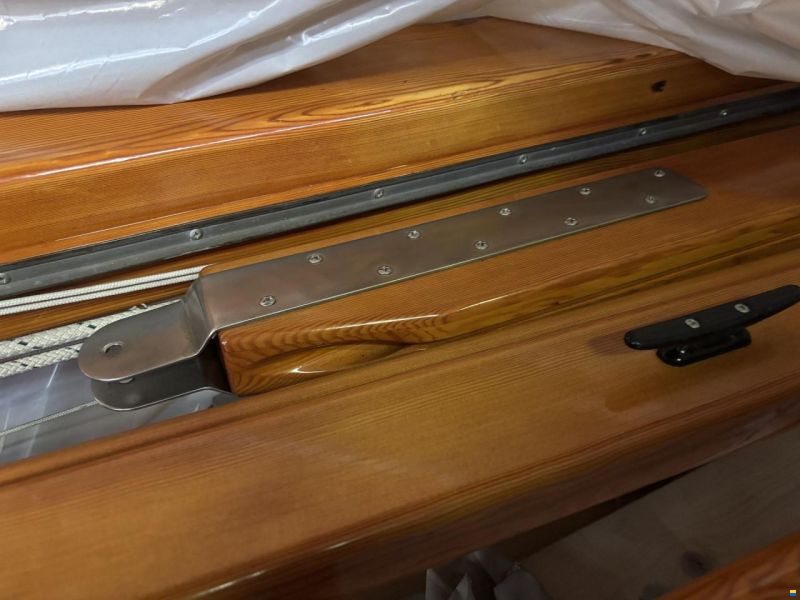 33 Fod Mahogny Ketch