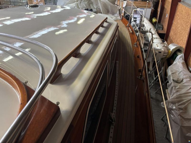 33 Fod Mahogny Ketch