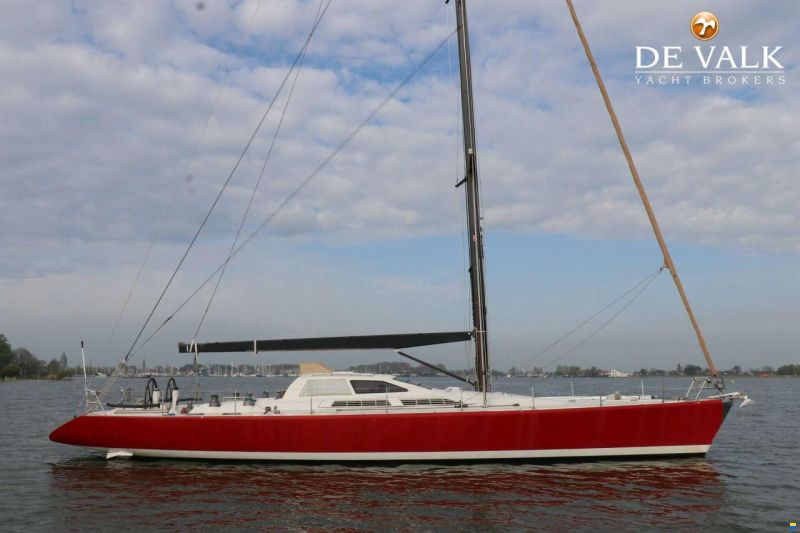 Simonis / Voogd 63 with lift keel