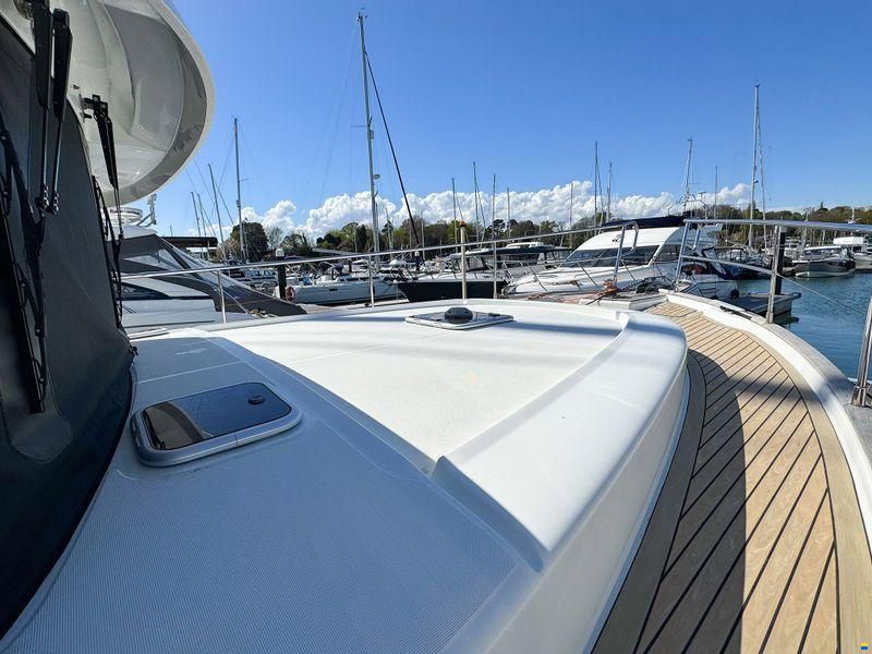 Jeanneau Beneteau Group Swift Trawler 44