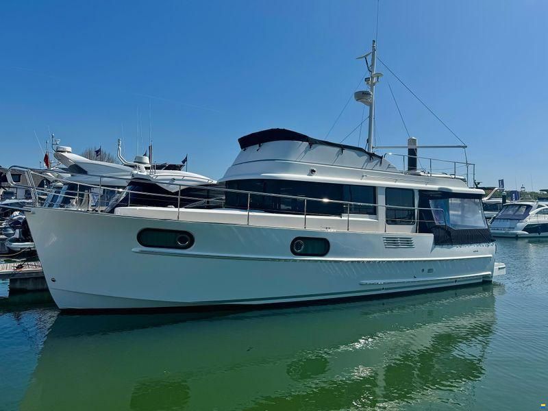 Jeanneau Beneteau Group Swift Trawler 44