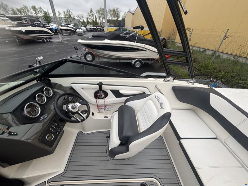 Sea Ray 190 SPXE