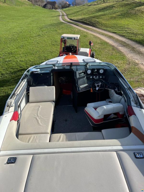 Bayliner Arriva 2452