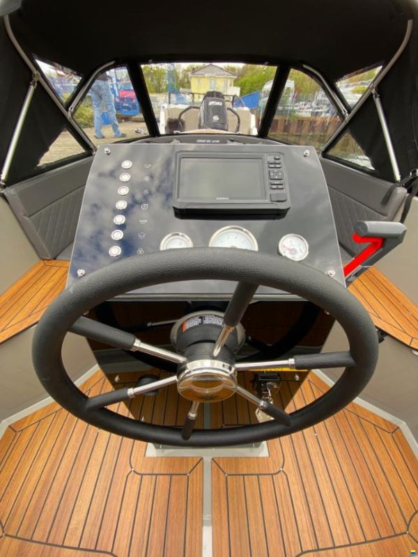 Corsiva 600 Tender
