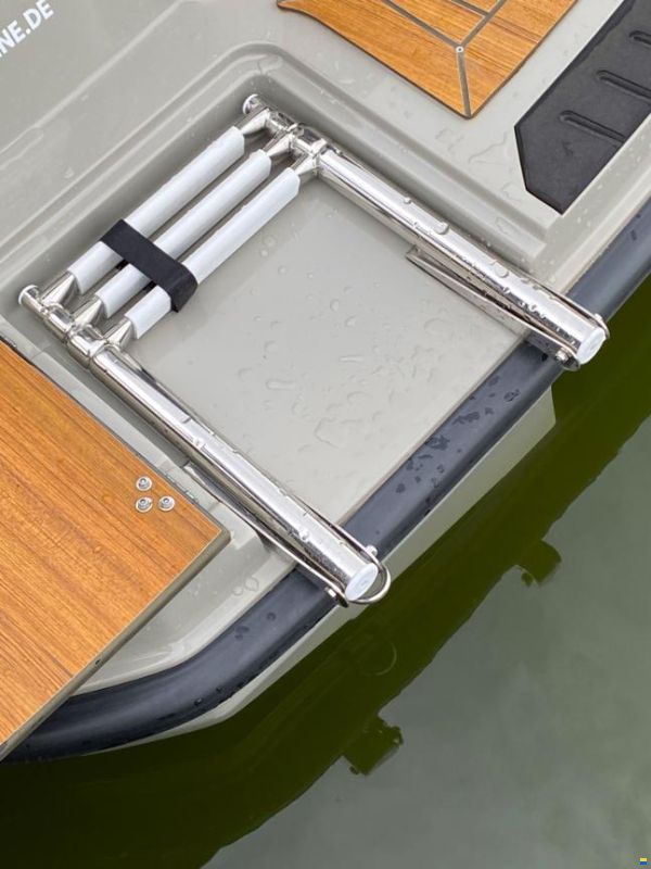 Corsiva 600 Tender