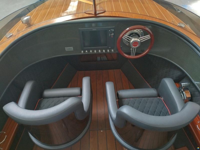 Britamarine R24