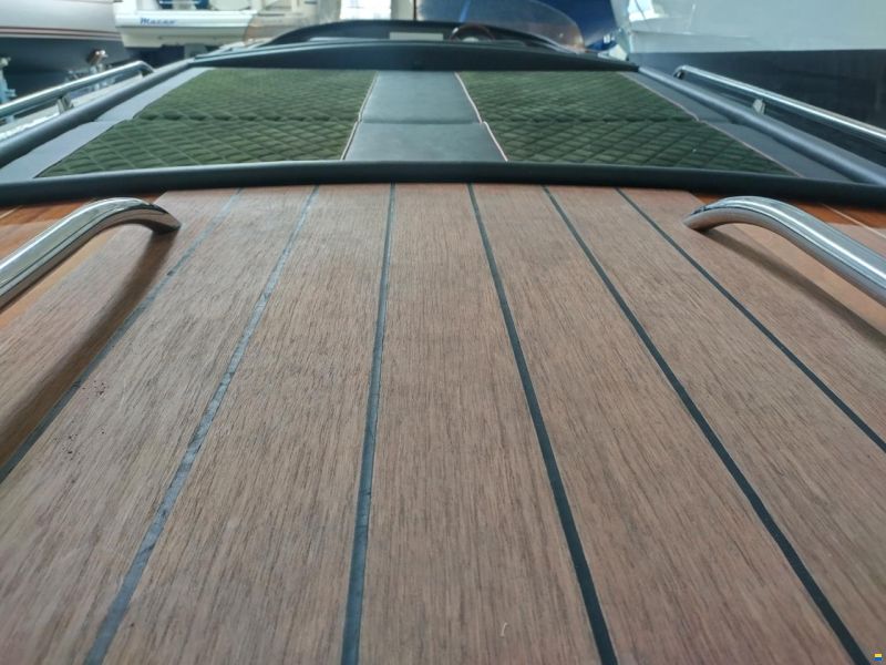 Britamarine R24