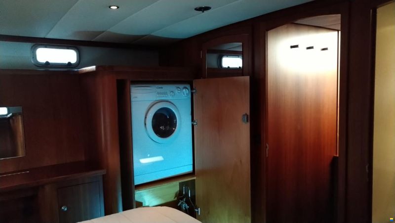 PRIVATEER 40