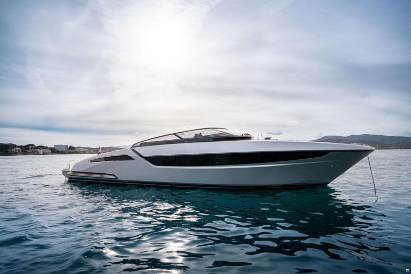 Riva 48 Dolceriva #03 ELEMENTS