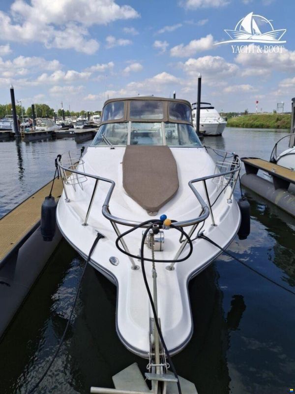 Maxum 2900 SCR