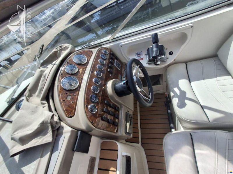 Maxum 2900 SCR