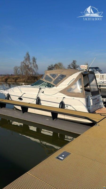 Maxum 2900 SCR