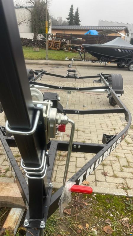 THOMAS TT1 1000T Bootstrailer