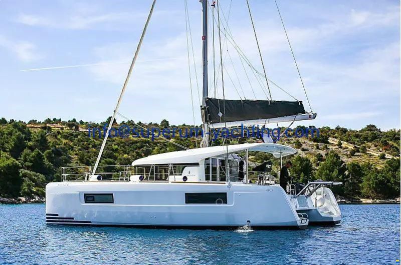 Lagoon 40