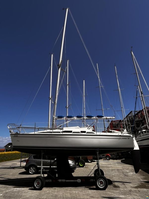 Dehler 25 Cruising