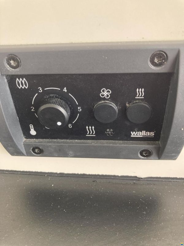 Quicksilver 905 pilothouse (twin 225)