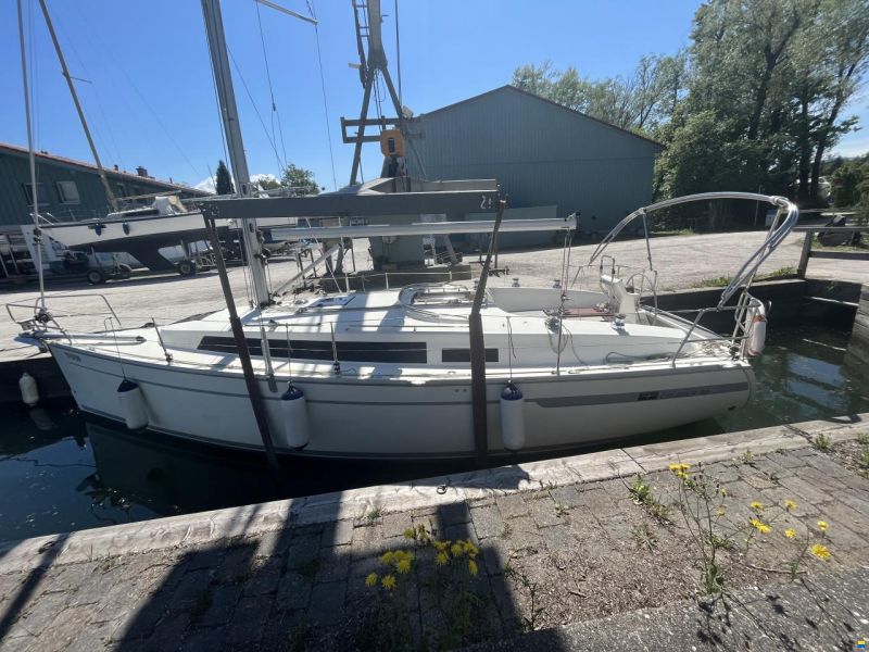 Bavaria Cruiser 32