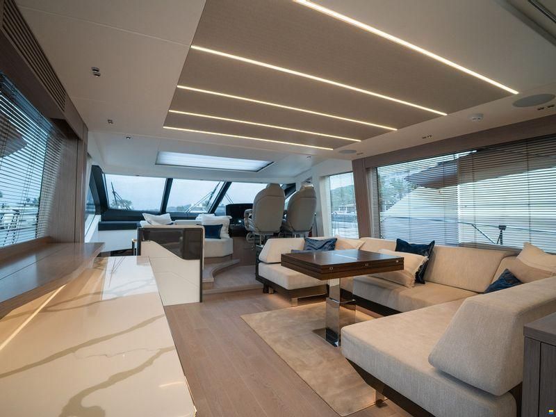 Sunseeker 74 Sport Yacht