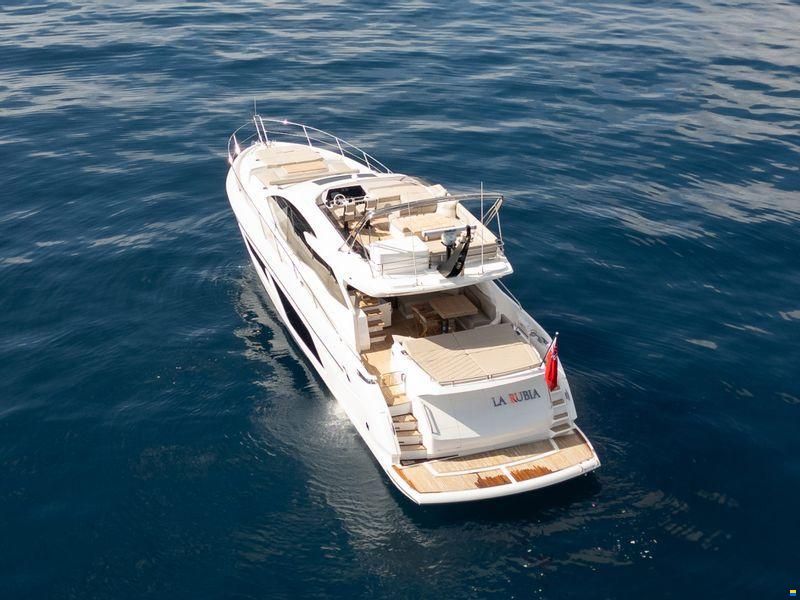 Sunseeker 74 Sport Yacht