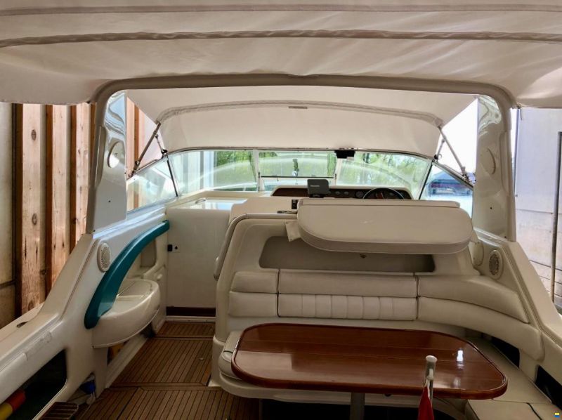 Sea Ray Sundancer 300